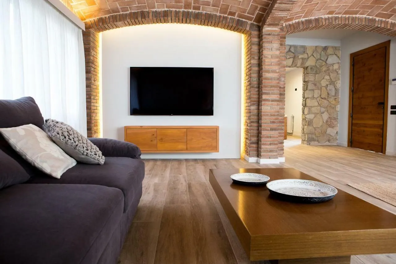 Villa Can Cedre Llica d'Amunt
